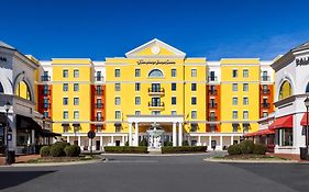 Hampton Inn & Suites South Park At Phillips Place